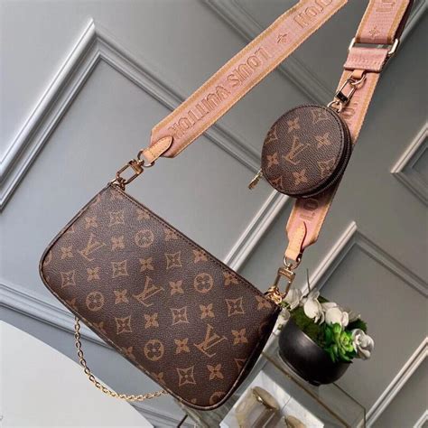 louis vuitton m44823.